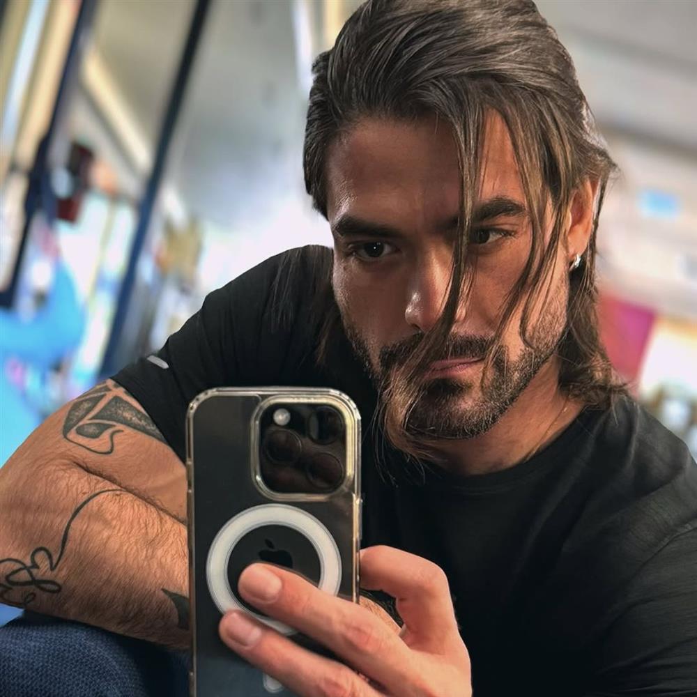 Άρης Μουγκοπέτρος: Έκκληση από τη σύζυγό του - "Αυτός που του έδωσε την κροτίδα, πρέπει να βγει και να το πει μόνος του"