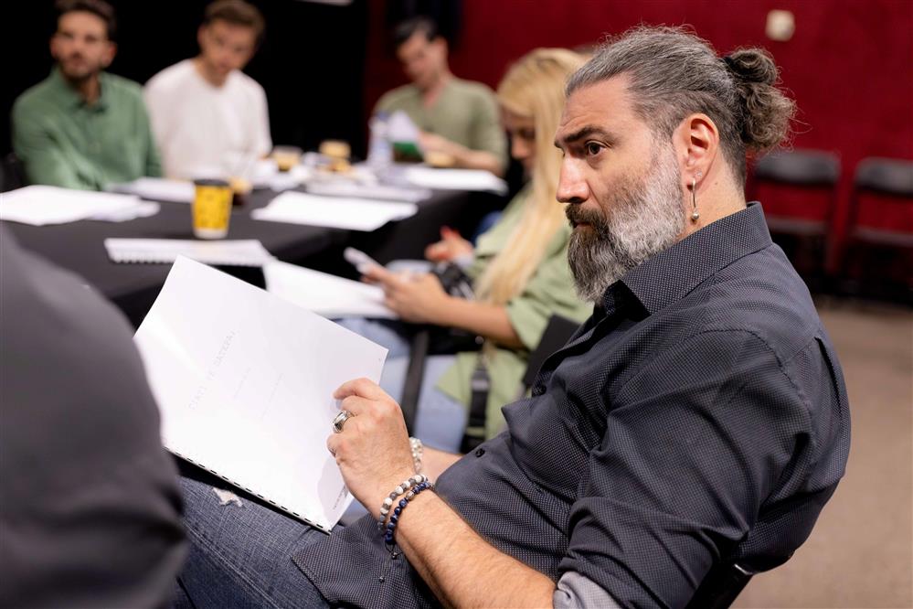 Γιατί ρε πατέρα Γιατί ρε πατέρα