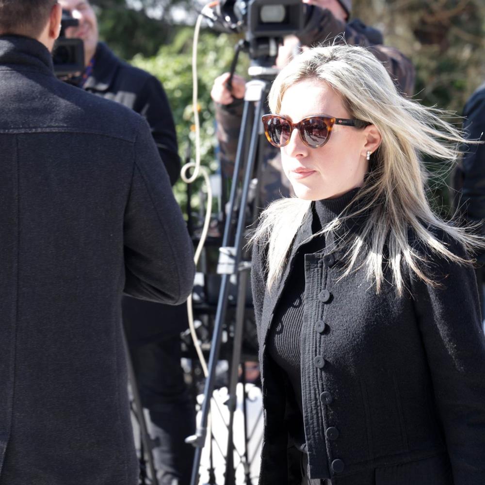 πόπη δομάζου