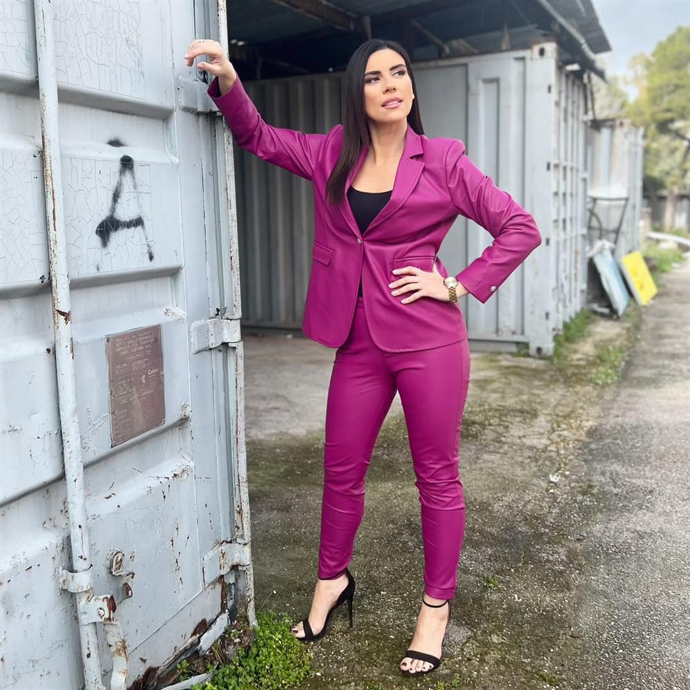 Άννα Λιβαθυνού