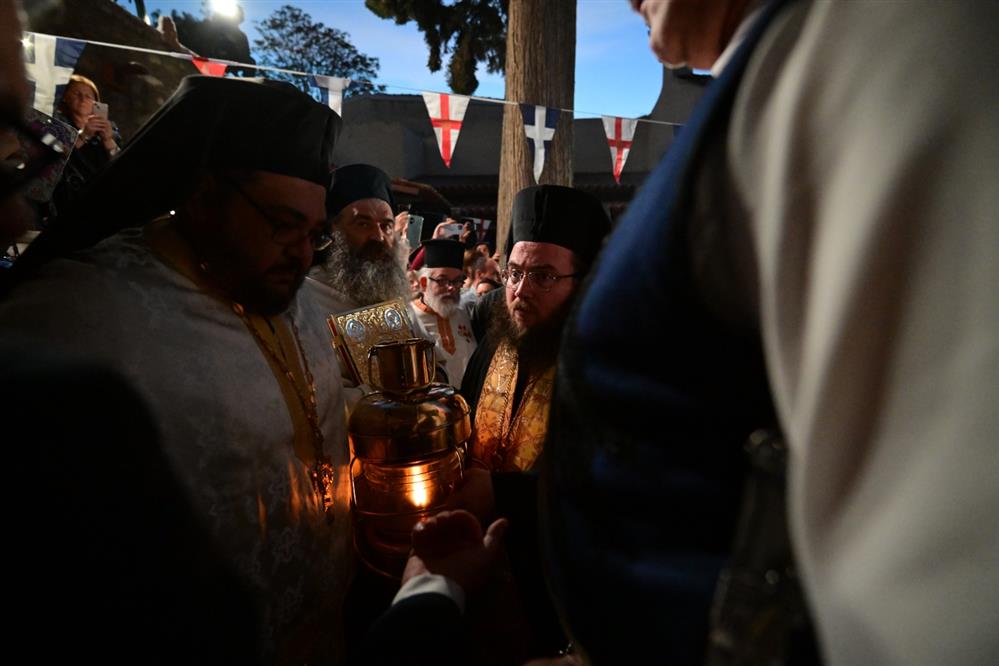 Μετόχι - Πανάγιος Τάφος - Άγιο Φως Μετόχι - Πανάγιος Τάφος - Άγιο Φως