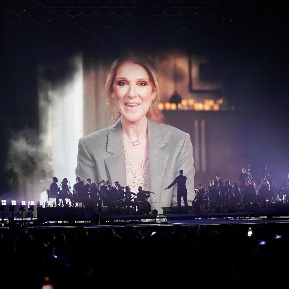 Eurovision 2025: Φουντώνουν οι φήμες που θέλουν τη Σελίν Ντιόν να εμφανίζεται στον μεγάλο τελικό