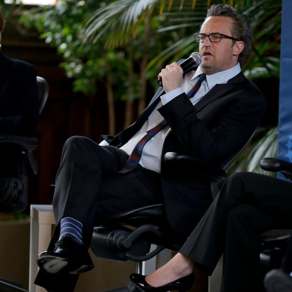 Μάθιου Πέρι