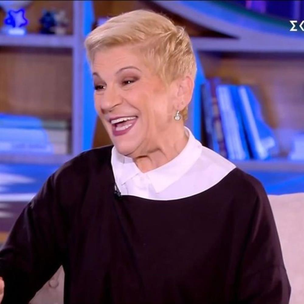 Χρύσα Ρώπα: "Θα μου πρότεινε εμένα κάποιος να κάνω ερωτική σκηνή;"


