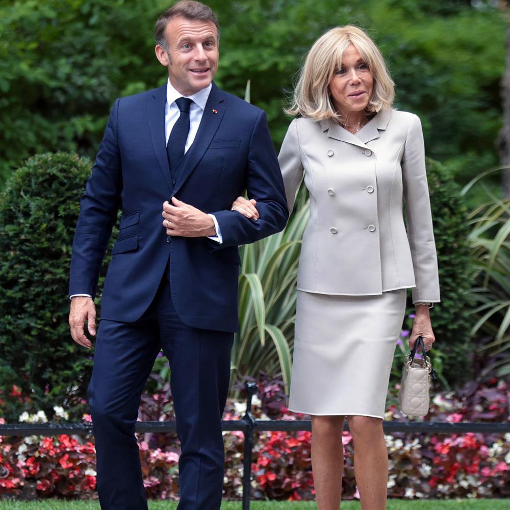Οι Εμανουέλ και Μπριζίτ Μακρόν κατέθεσαν μήνυση σε βάρος μιας Αμερικανίδας influencer για συκοφαντική δυσφήμιση