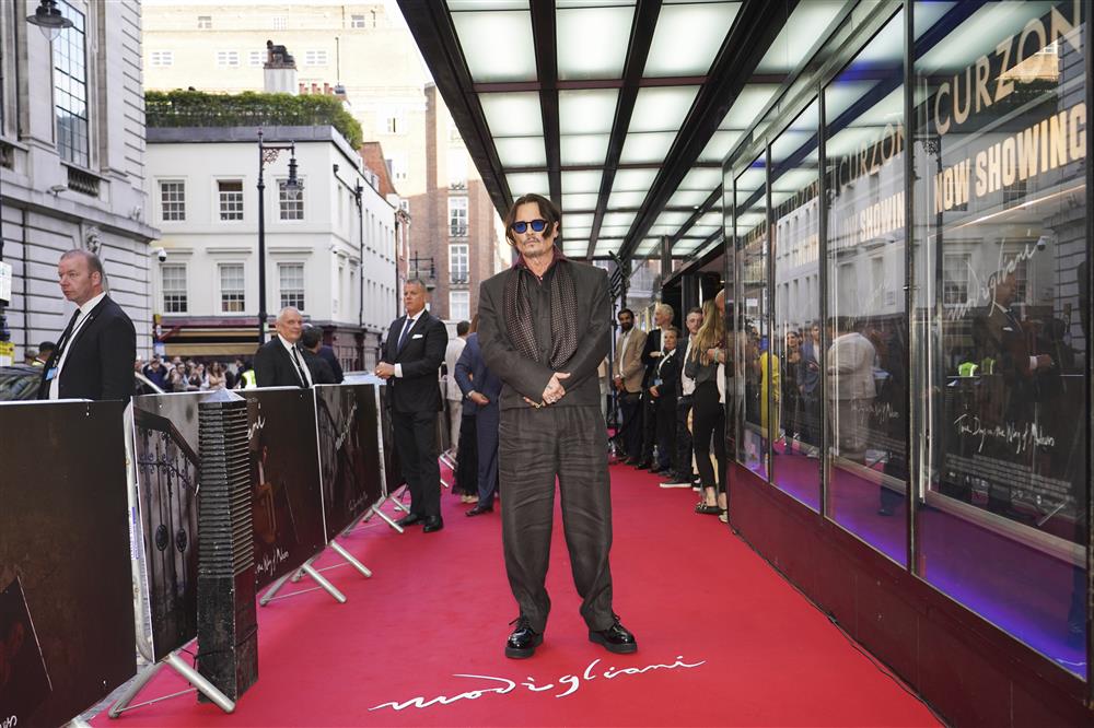 Τζόνι Ντεπ Τζόνι Ντεπ