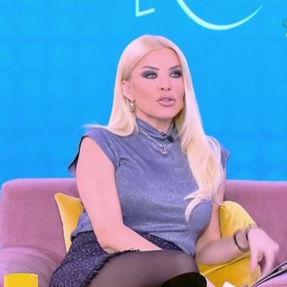 Κατερίνα Καινούργιου: "Έχω πάρει αρκετά κιλά, δεν θέλω ακόμα να βάλω το large"


