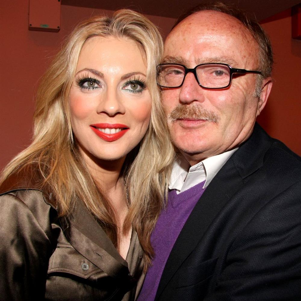 Σμαράγδα Καρύδη  - Ντίνος Καρύδης