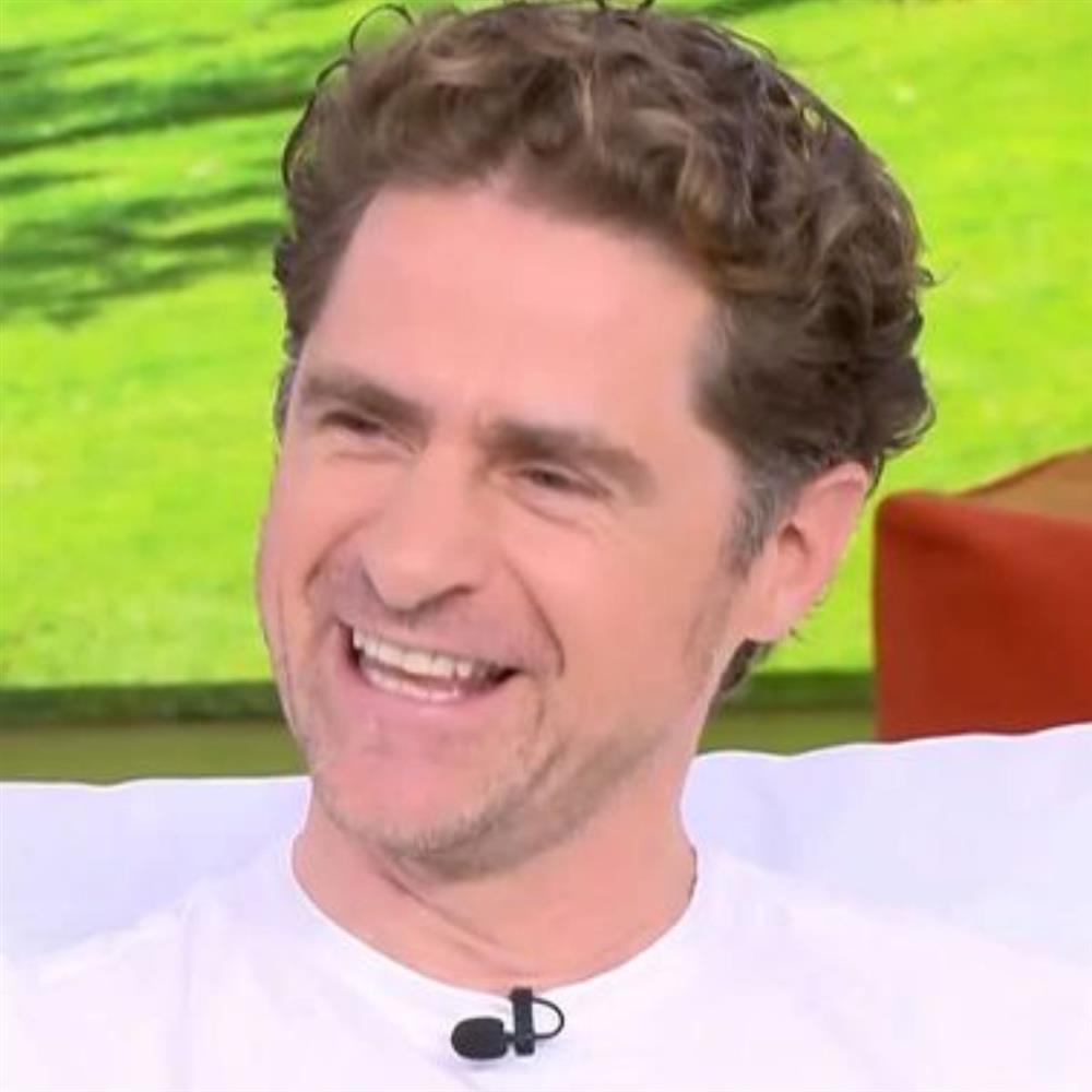 Δημήτρης Λάλος: Η on air αποκάλυψη για τη συγκατοίκηση με τη Μαριλίτα Λαμπροπουλου - Η αγαπημένη τους ασχολία στο σπίτι τους