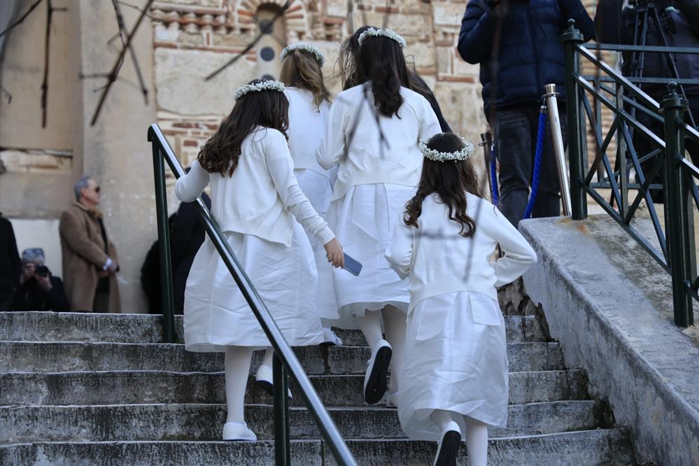 Νικόλαος Ντε Γκρες - Χρυσή - Βαρδινογιάννη - γάμος - παρανυφάκια Νικόλαος Ντε Γκρες - Χρυσή - Βαρδινογιάννη - γάμος - παρανυφάκια