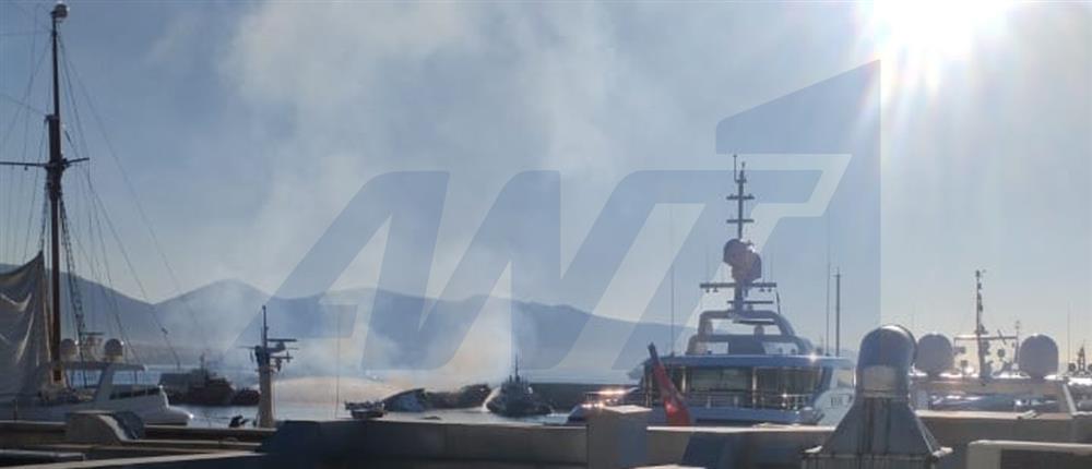 Μαρίνα Ζέας: Βυθίζεται και το 4ο σκάφος Μαρίνα Ζέας: Βυθίζεται και το 4ο σκάφος