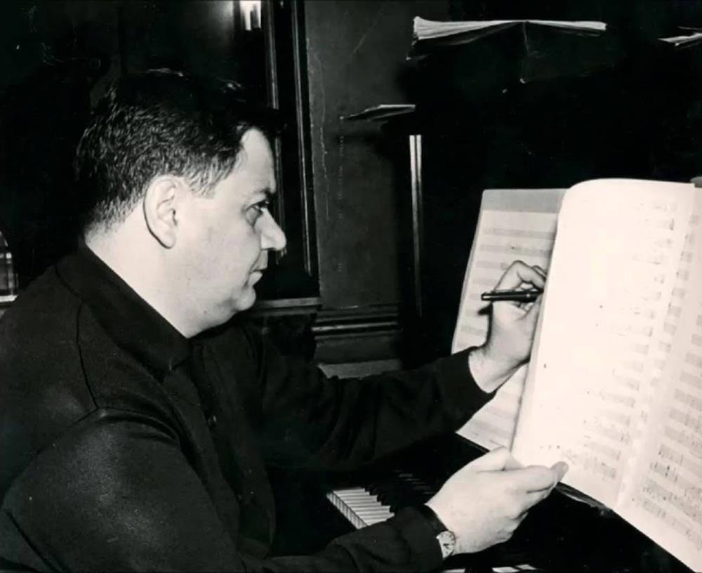 Μάνος Χατζιδάκις Μάνος Χατζιδάκις