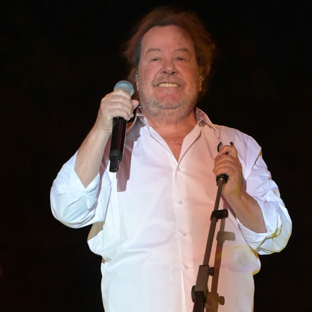 γιάννης πάριος