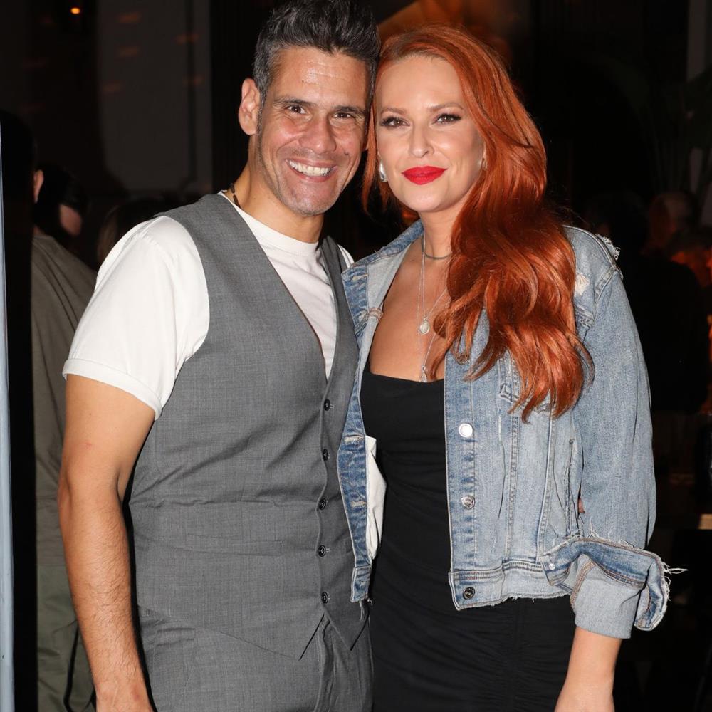 Δημήτρης Ουγγαρέζος - Σίσσυ Χρηστίδου