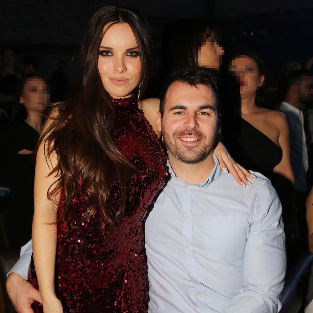 Μπέλλος - Μπέη