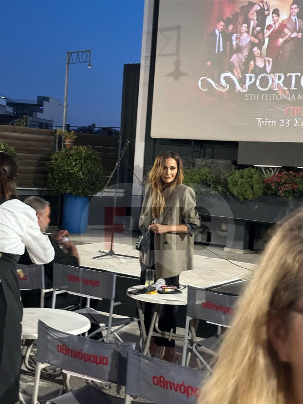 Δέσποινα Βανδή φωτο με Μπισμπικη