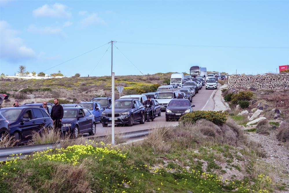 Σαντορίνη - Λιμάνι - Κίνηση Σαντορίνη - Λιμάνι - Κίνηση