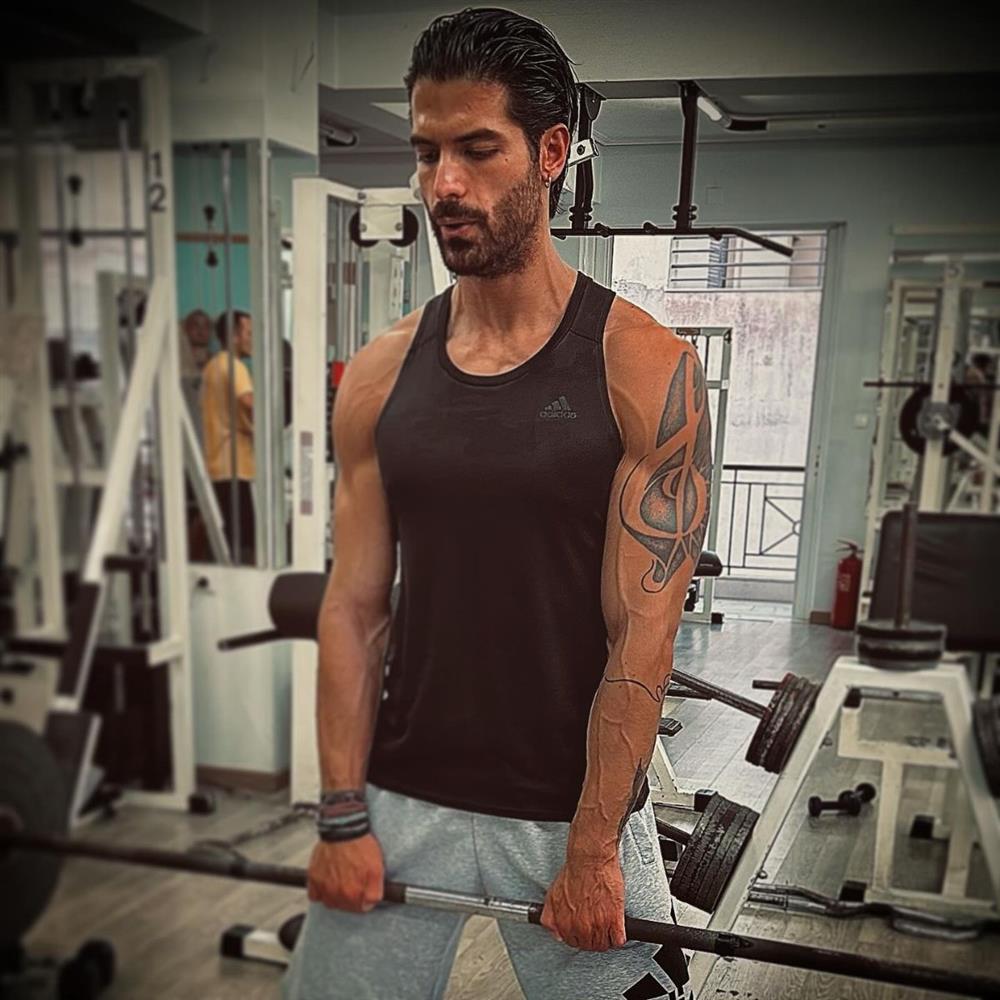 Μουγκοπετρος