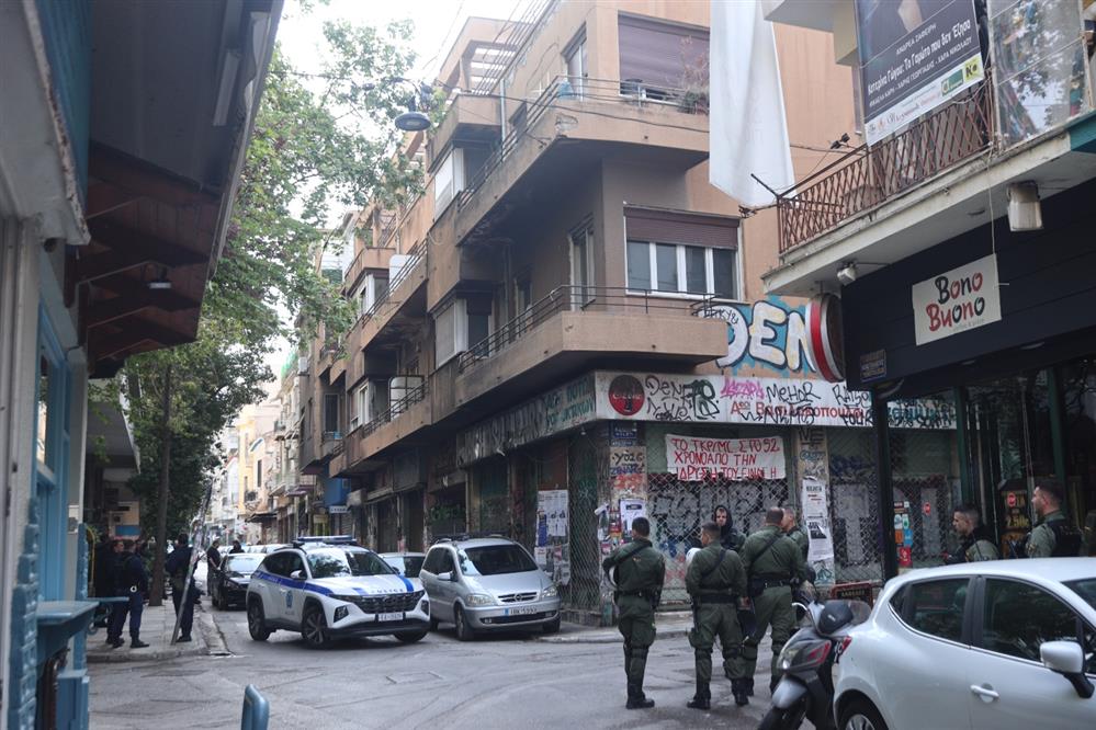 Εξάρχεια - καταληψη - επιχειρηση αστυνομιας Εξάρχεια - καταληψη - επιχειρηση αστυνομιας