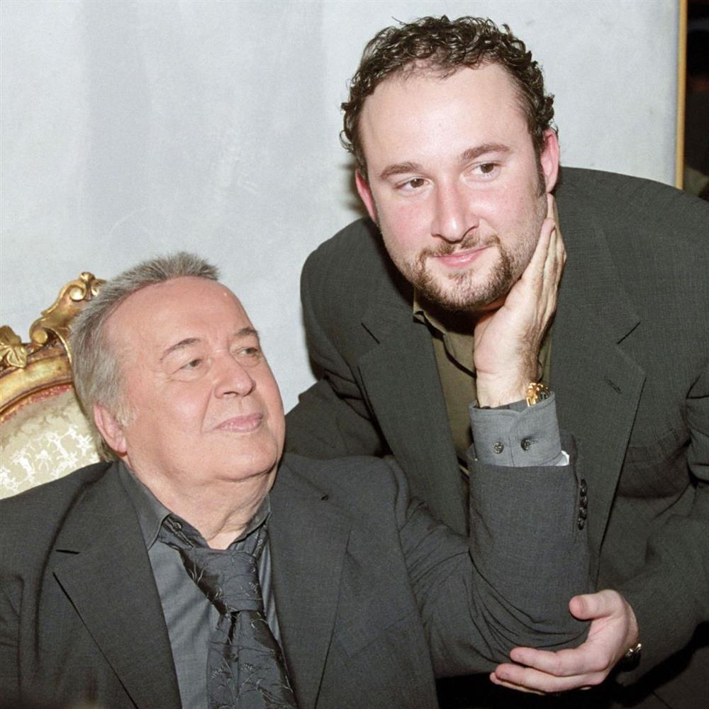 Παπαμιχαηλ