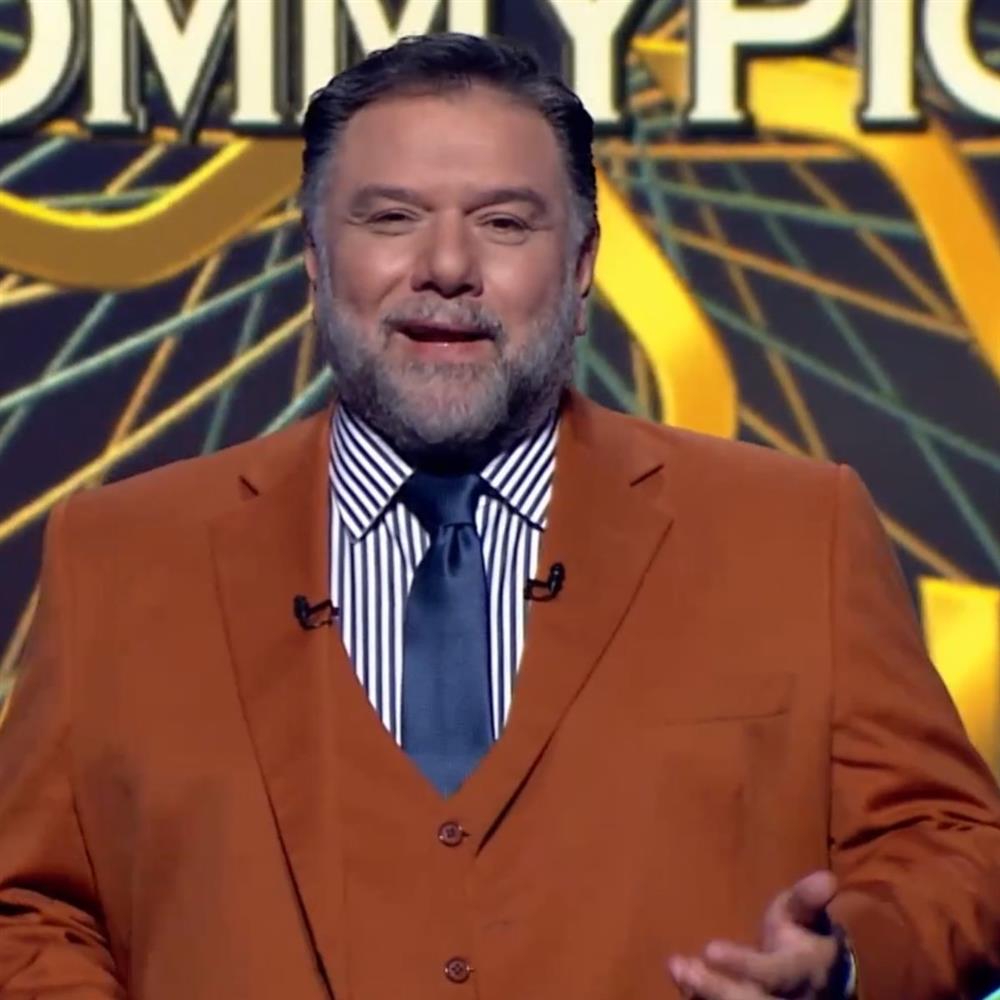 Γρηγόρης Αρναούτογλου