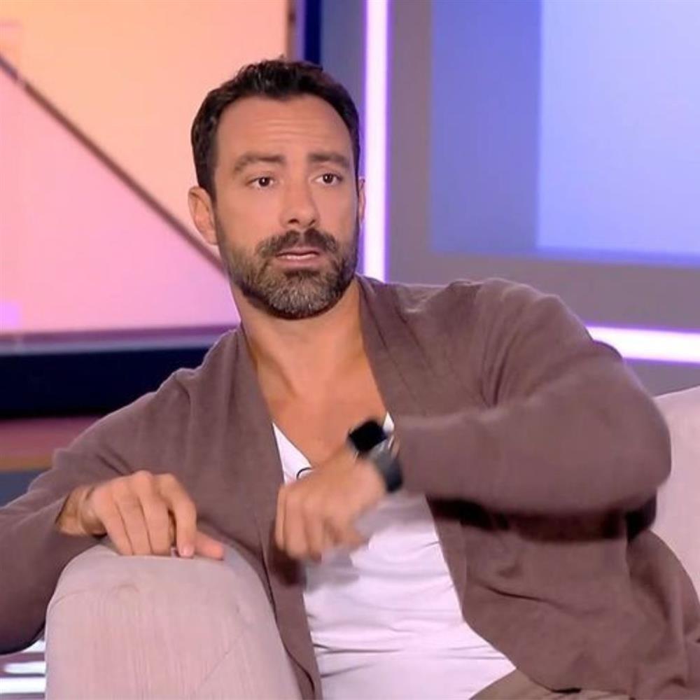 Σάκης Τανιμανίδης: Η περιπέτεια που είχε στα γυρίσματα του World Party - "Μας είπαν ότι αυτό που κάναμε θεωρούνταν τρομοκρατική ενέργεια"