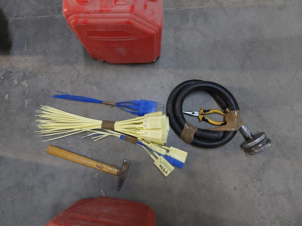 ΛΑΘΡΑΙΟ - ΕΜΠΟΡΙΟ - ΚΑΥΣΙΜΑ