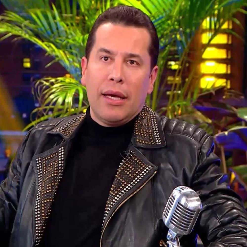 Χάρης Σιανίδης: "Έκανα coming out στα 30 μου και στα 31 μου είχα την πρώτη μου ολοκληρωμένη σεξουαλική επαφή"
