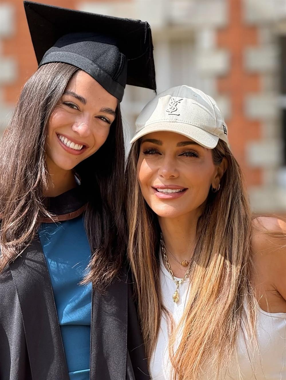 Μελίνα Νικολαίδη - Δέσποινα Βανδή