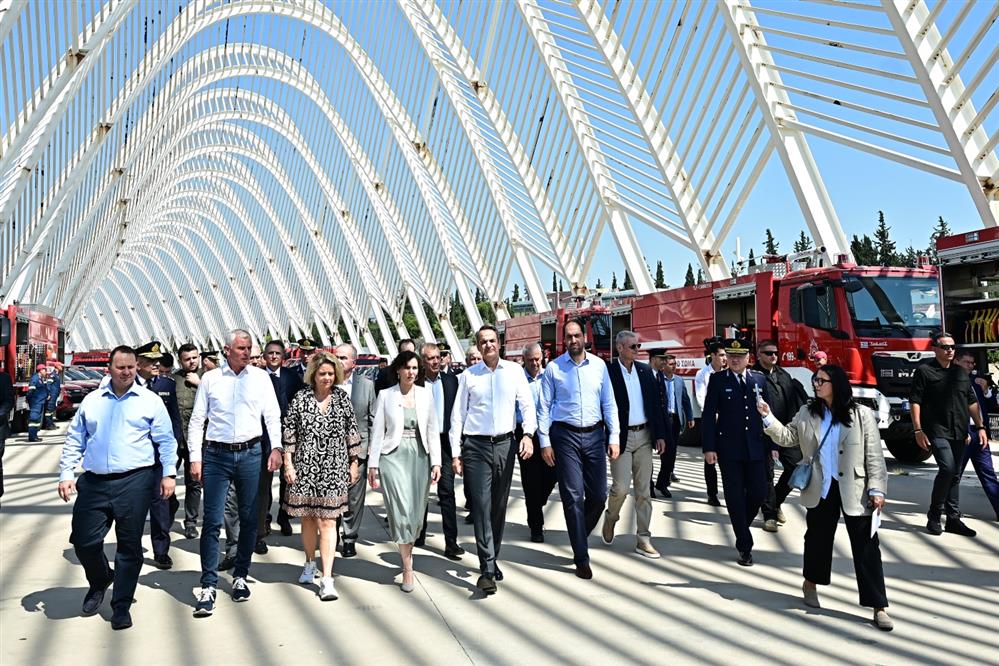 Μητσοτάκης - Πυροσβεστική - Οχήματα