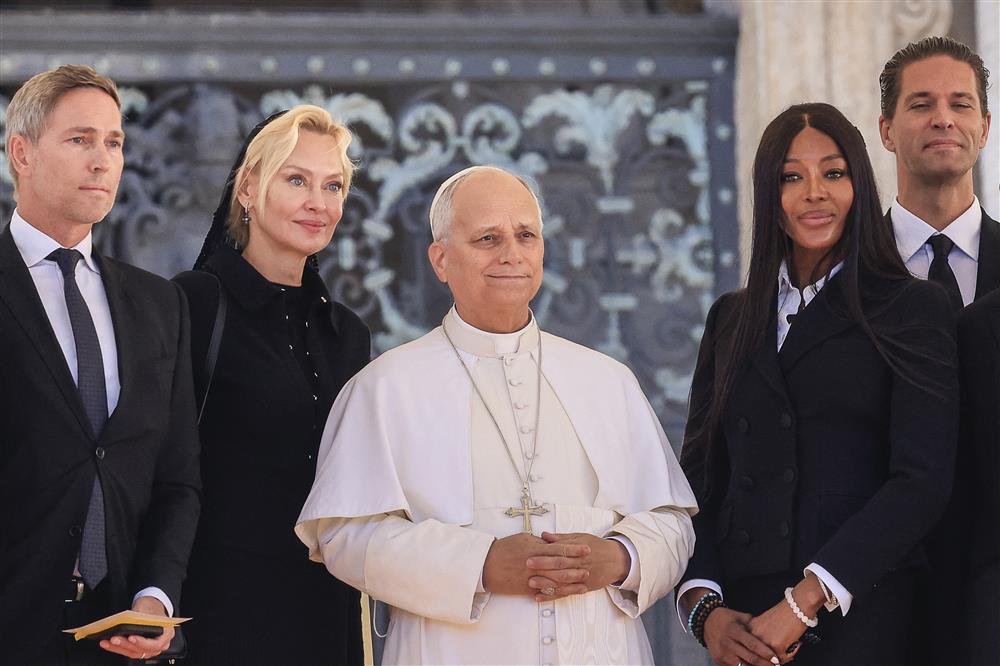 Ναόμι Ναόμι