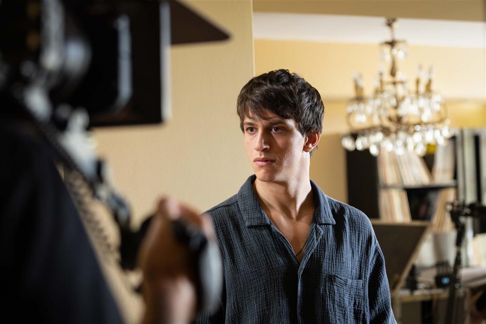 ΔΙΚΑΣΤΗΣ 1 ΔΙΚΑΣΤΗΣ 1