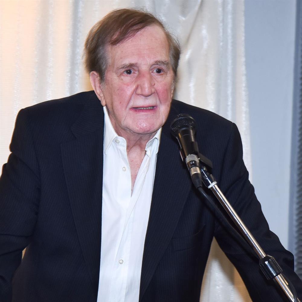 Γιώργος Κωνσταντίνου