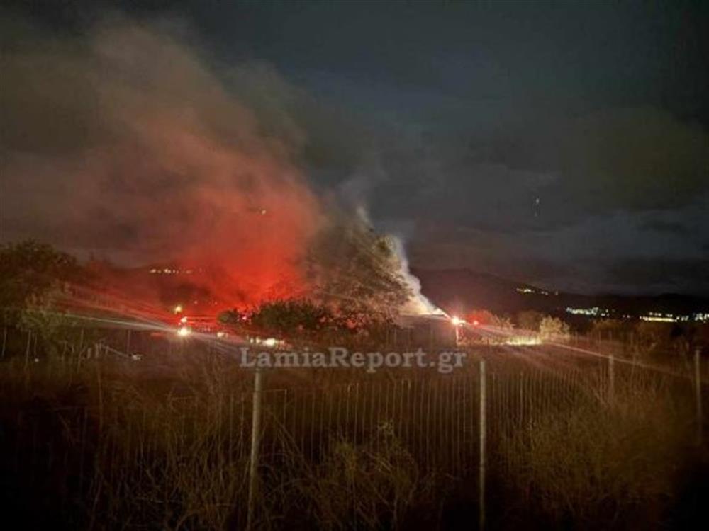 Μακρακώμη φωτιά
