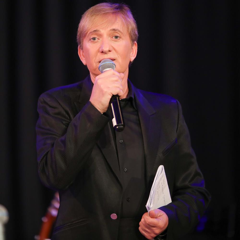 Μάκης Δελαπόρτας