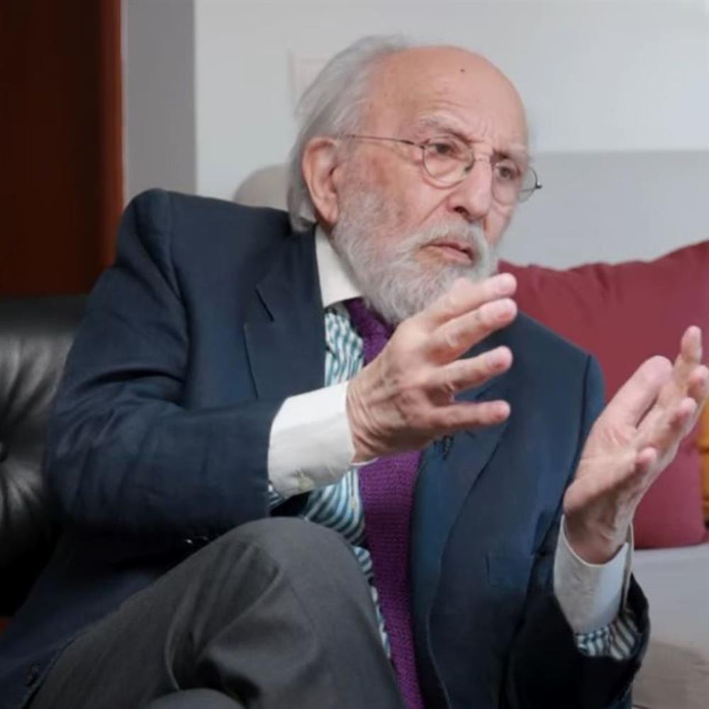 Ο Αλέξανδρος Λυκουρέζος για όλα: Ο έρωτας με τη Ζωή Λάσκαρη, η σχέση με την κόρη του, Αίθρα & η εξομολόγηση για την Τζένη Οικονόμου