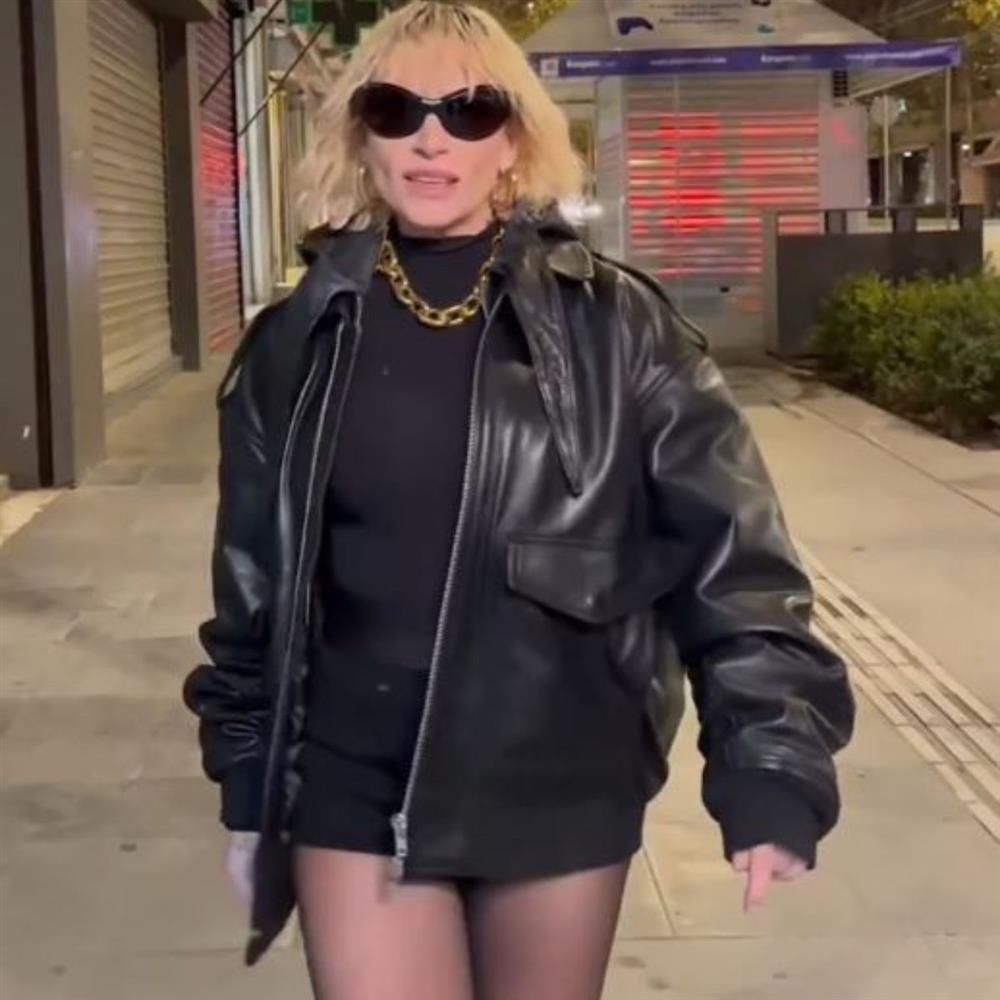 Ελεωνόρα Ζουγανέλη: Χαμός από αρνητικά σχόλια για το νέο της τραγούδι και την εμφάνισή της - Η απάντηση στο Instagram
