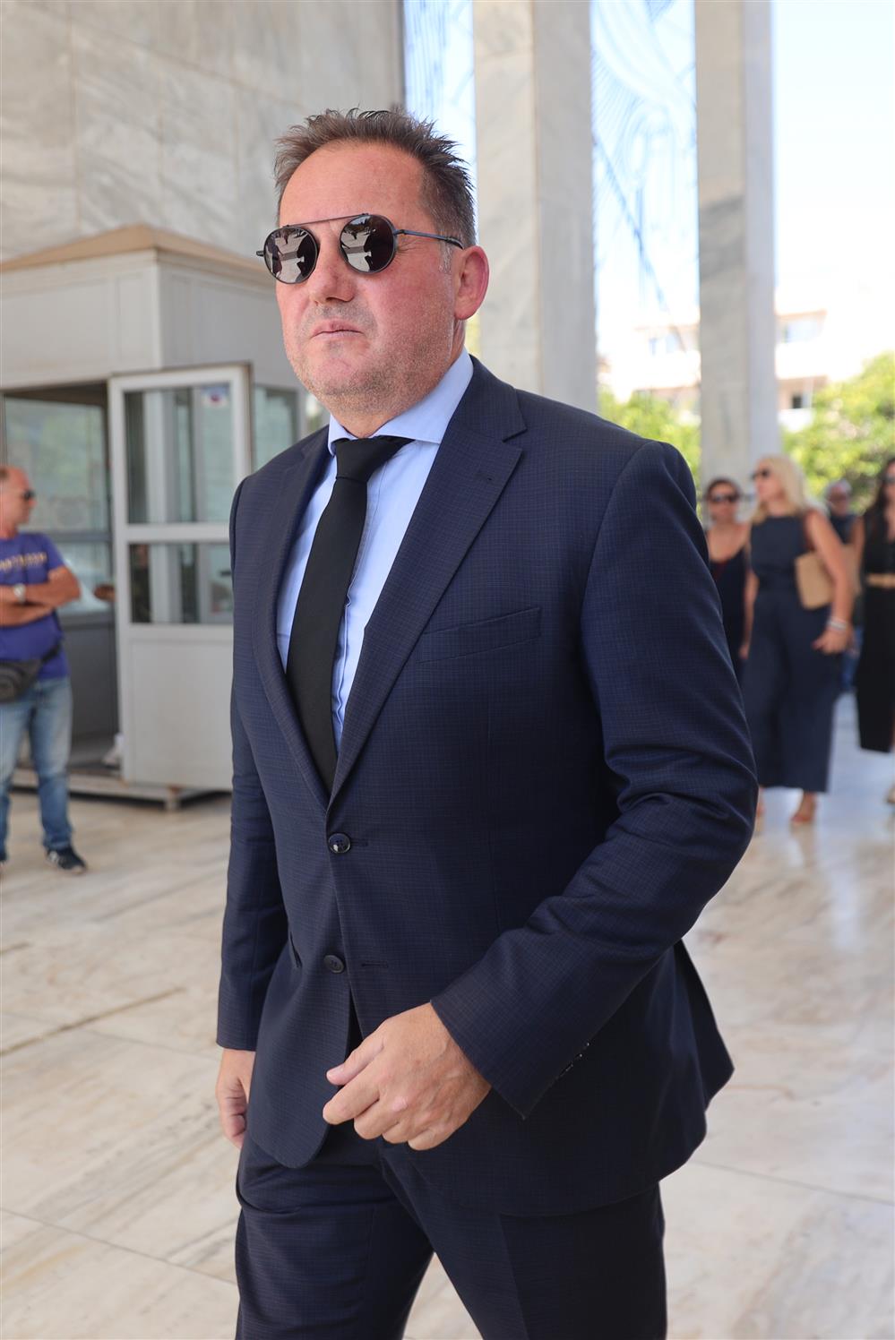 Κηδεία Κωνσταντάρα