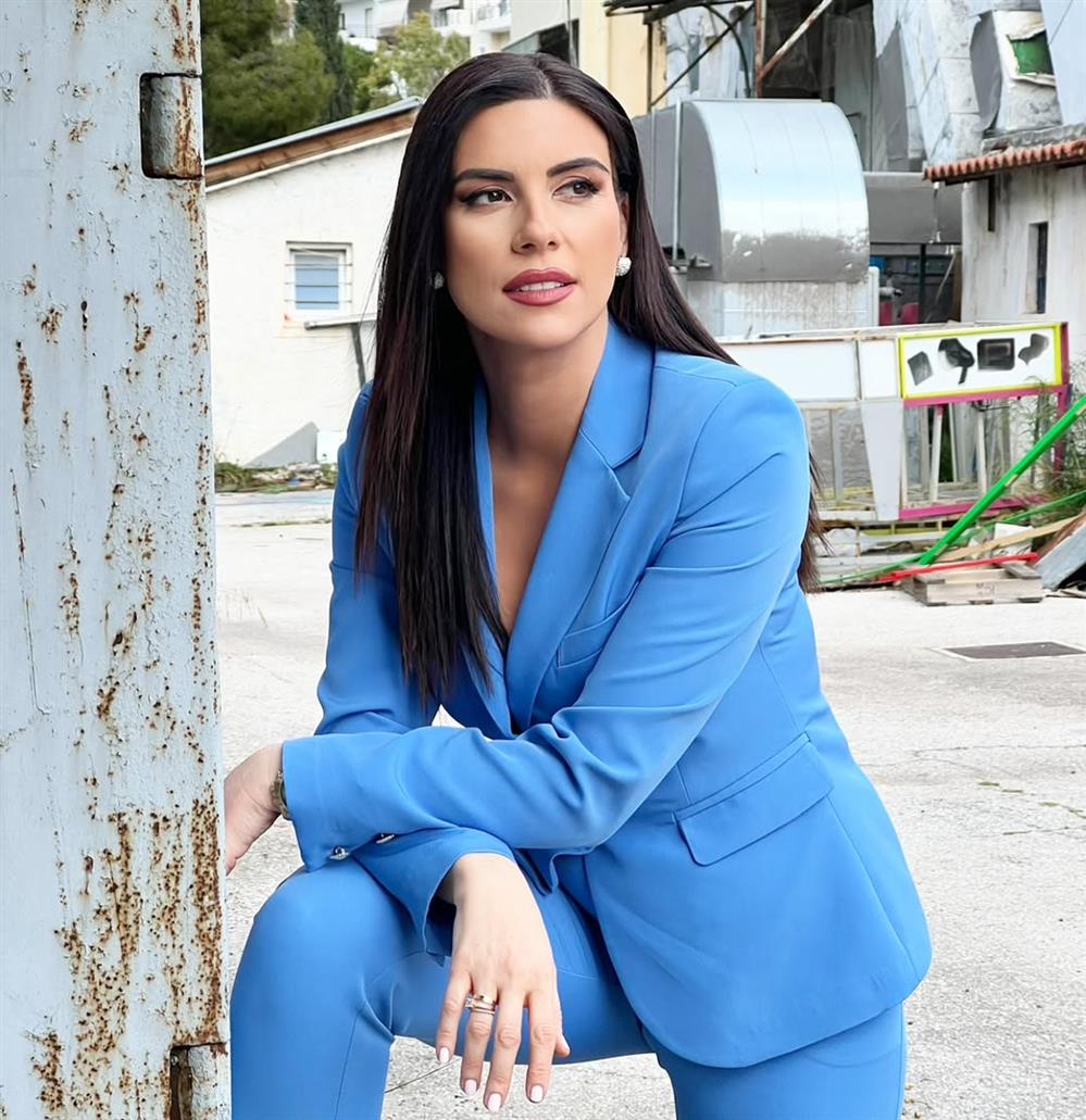 Άννα Λιβαθυνού