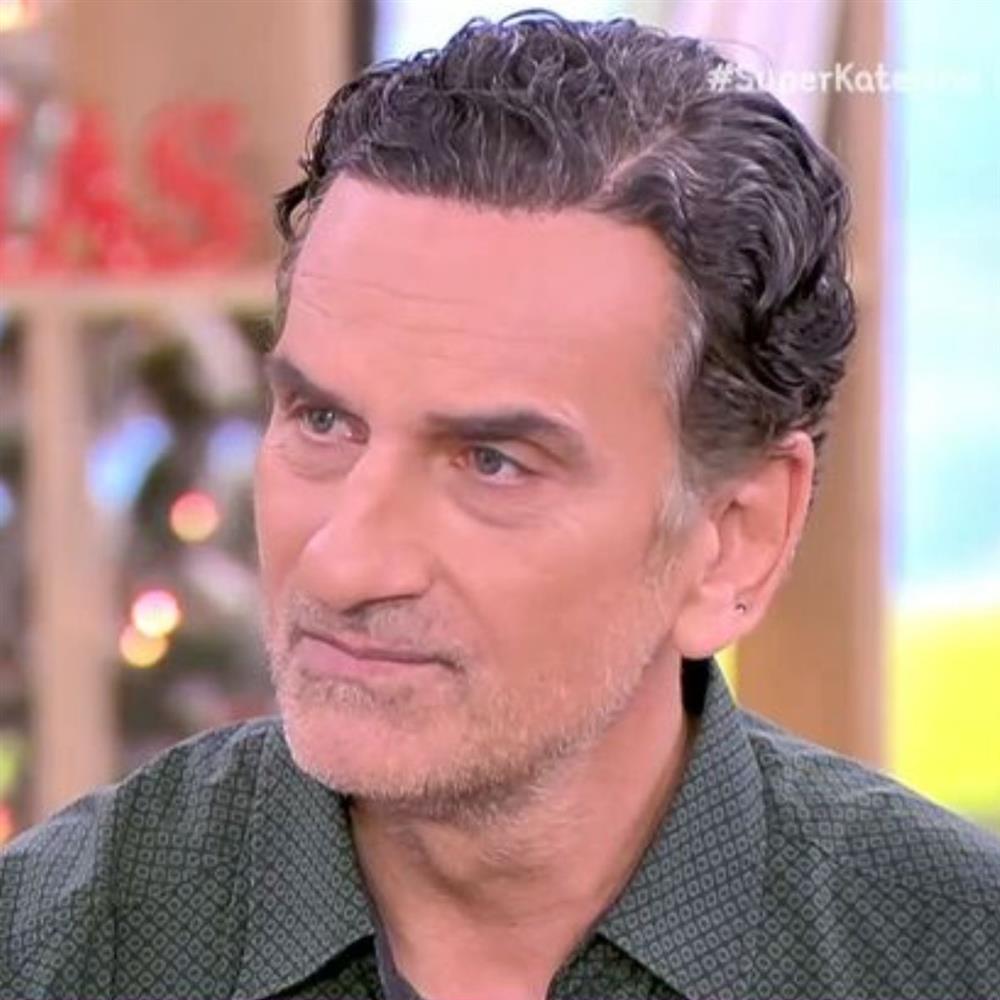 Νίκος Ψαρράς: Η συγκίνηση για τον θάνατο της μητέρας του - "Ξαφνικά η ζωή της ήταν μια απέραντη μοναξιά"