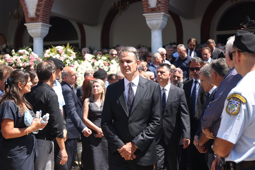 Κηδεία Απόστολου Βεσυρόπουλου