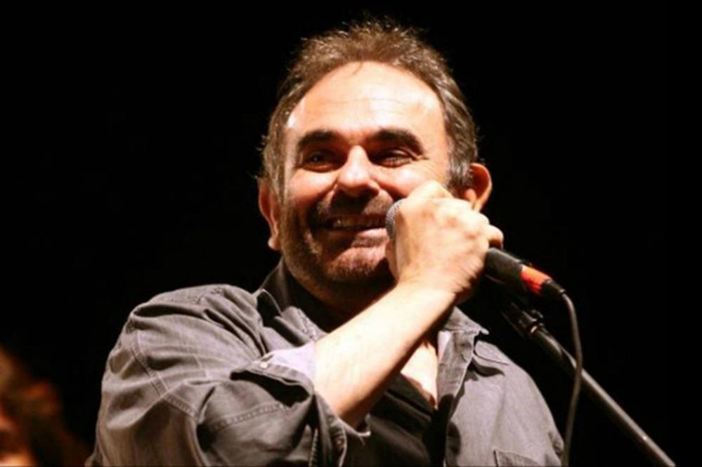 Σάκης Μπουλάς Σάκης Μπουλάς