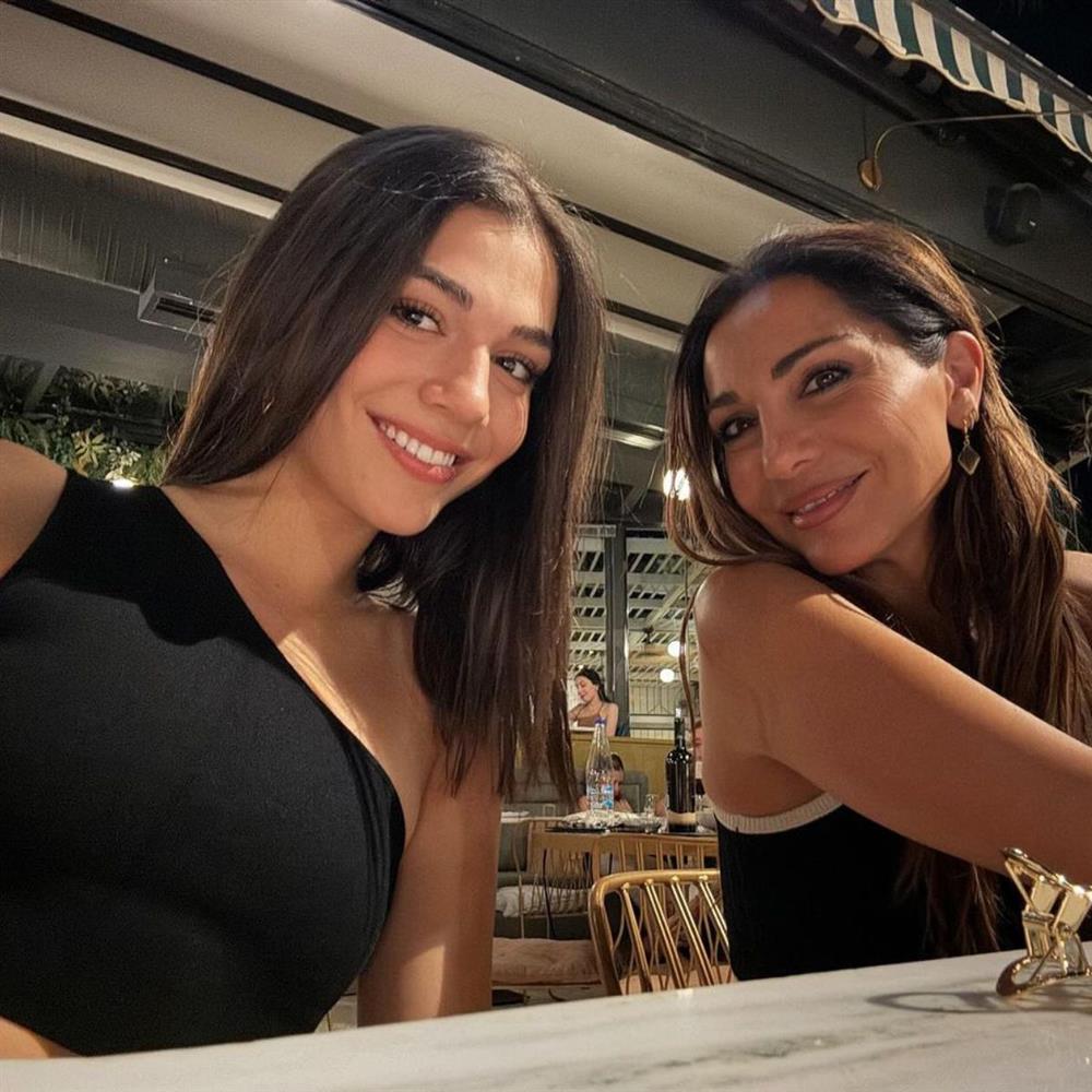 Βανδή - Νικολαϊδη