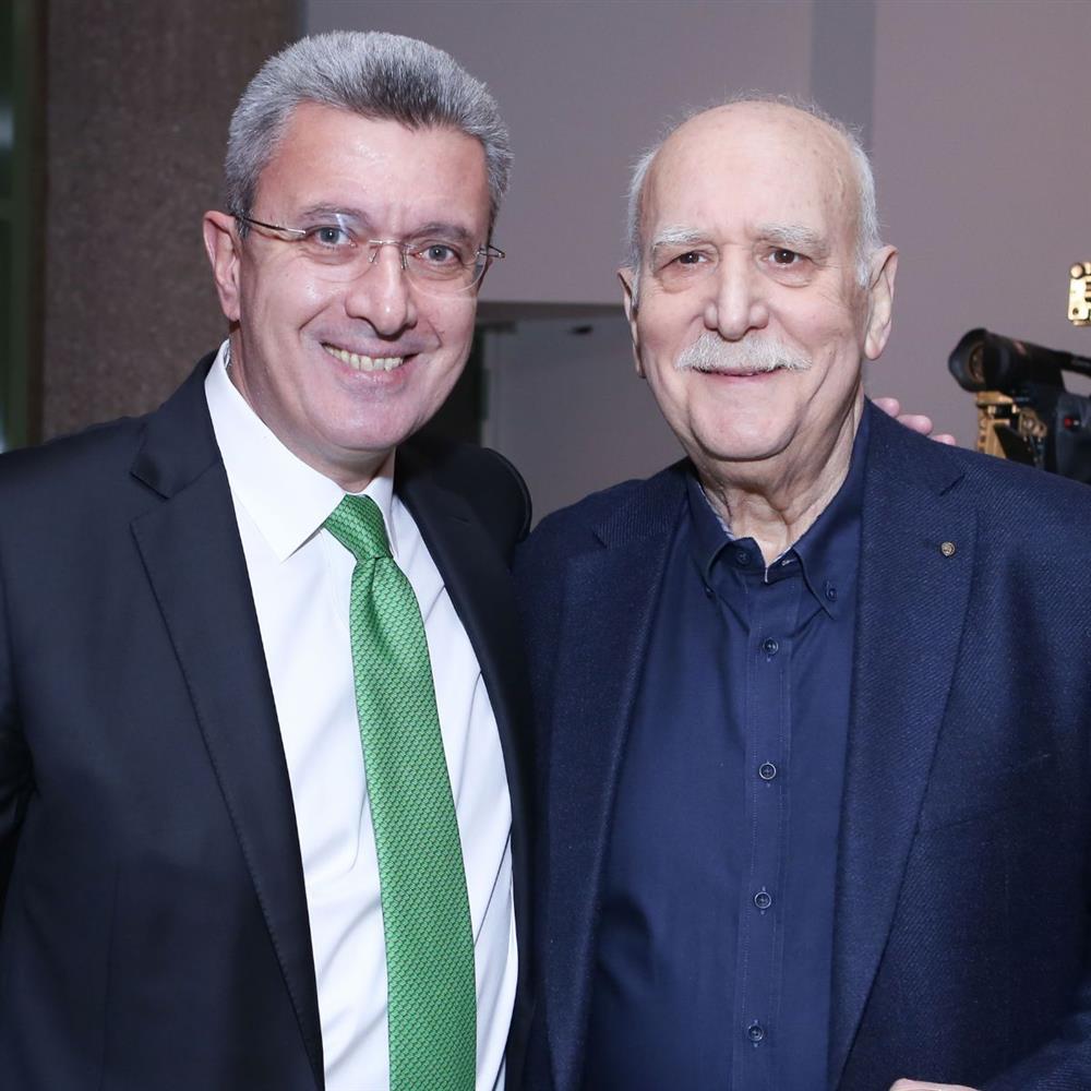 Νίκος Χατζηνικολάου: Το συγκινητικό αντίο στον αγαπημένο φίλο του, Γιώργο Παπαδάκη - "Έφυγες τώρα που επιτέλους θα ζούσες"