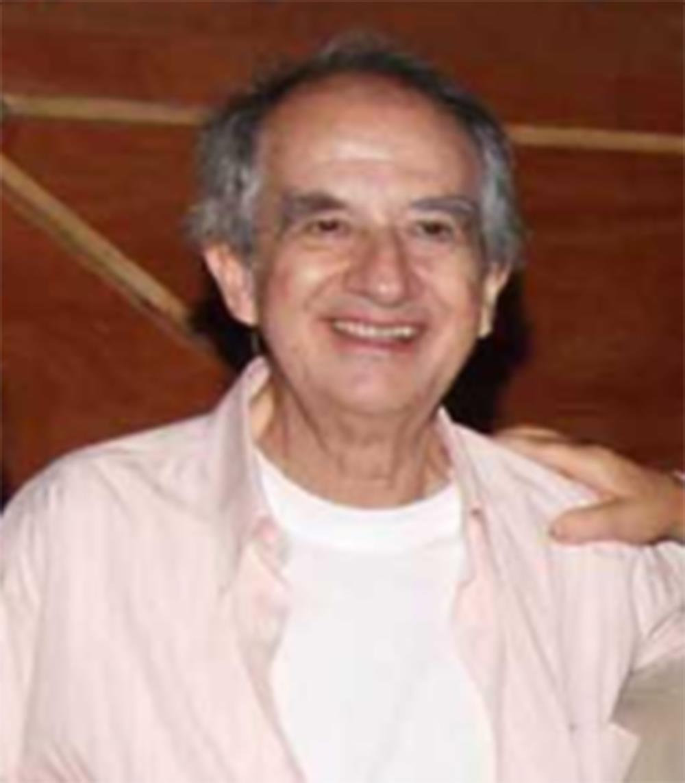 Βασίλης Τσιβιλίκας Βασίλης Τσιβιλίκας