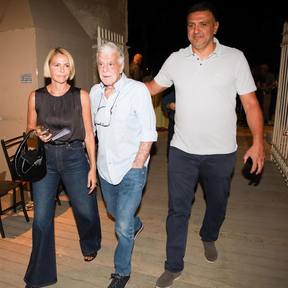 Τζένη Μπαλατσινού Τζένη Μπαλατσινού