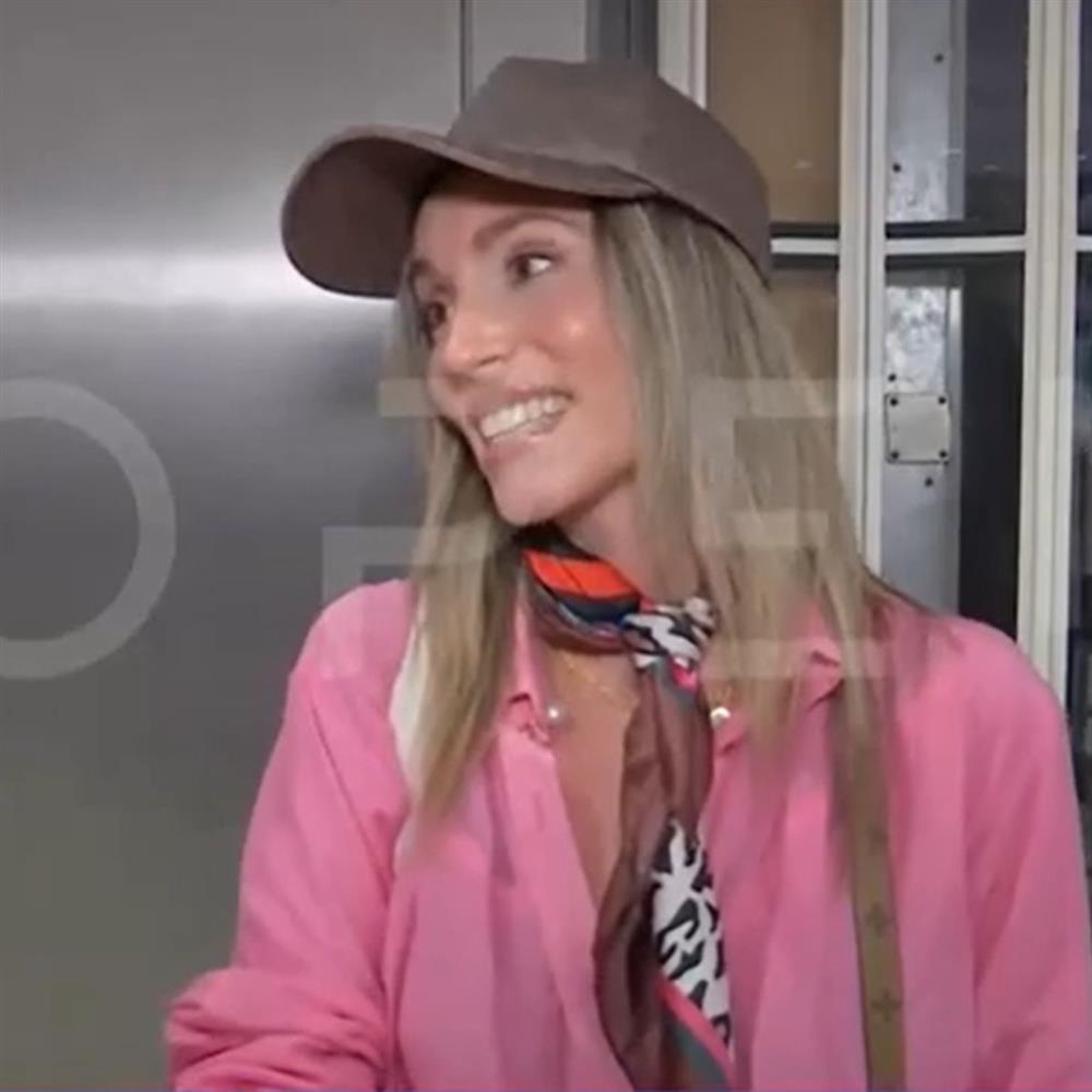 Αθηνά Οικονομάκου