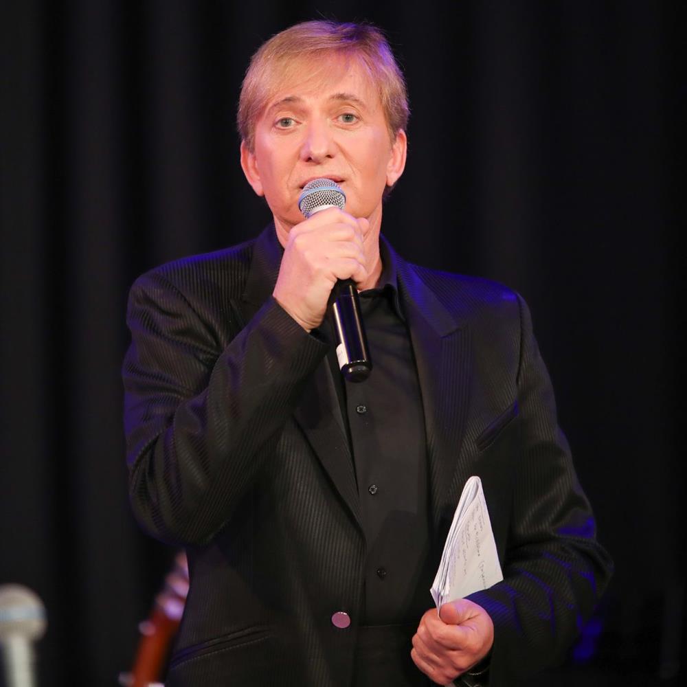 Μάκης Δελαπόρτας