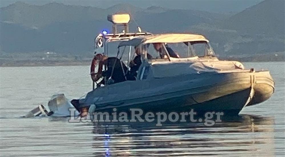 Μώλος - αλιευτικό - σκάφος Μώλος - αλιευτικό - σκάφος