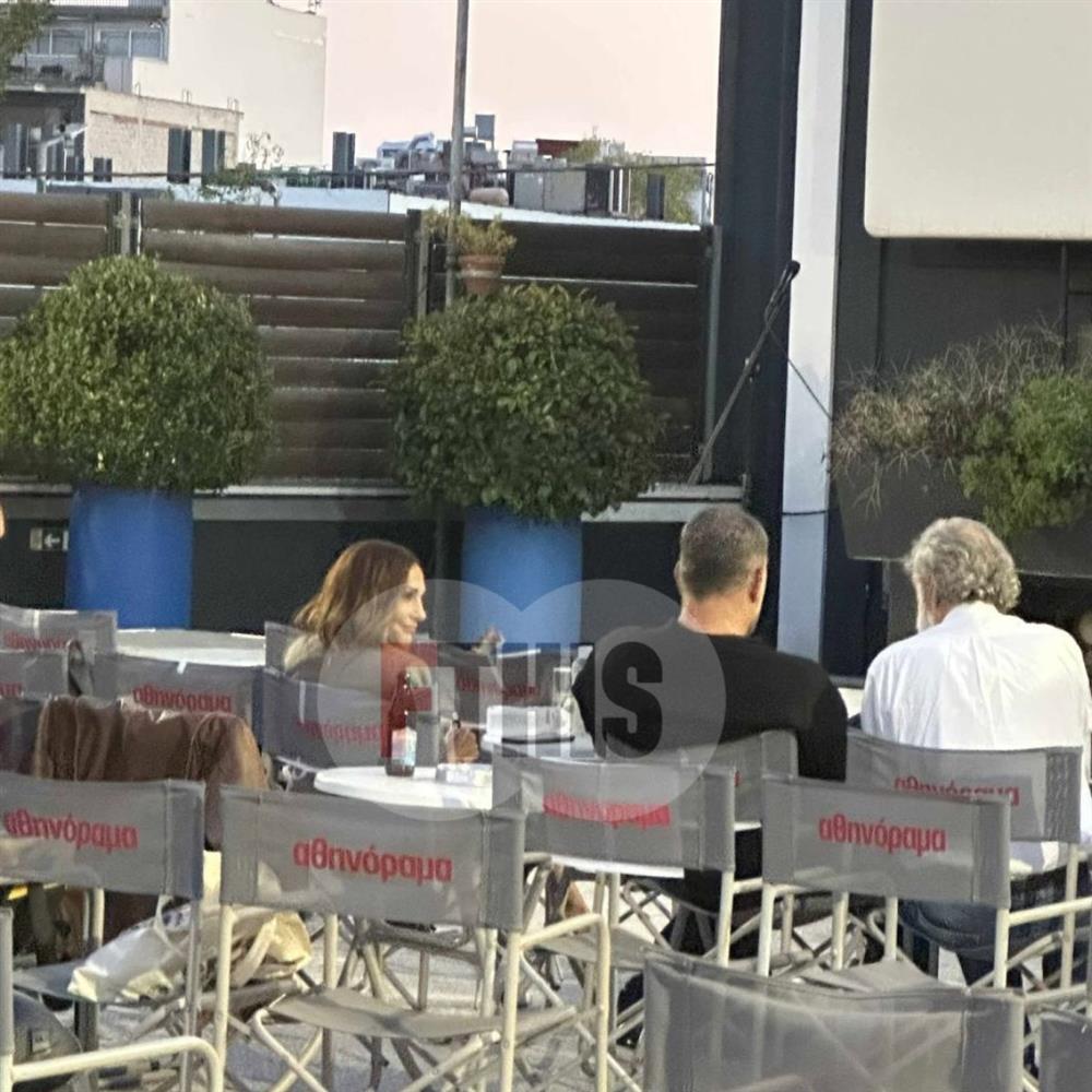 Δέσποινα Βανδή φωτο με Μπισμπικη